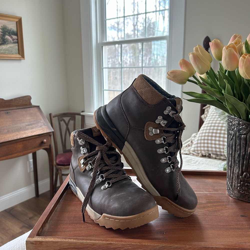 Forsake Womens Brown Leather Hiking waterproof Boots -  Outdoor Trail Shoes